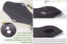 Load image into Gallery viewer, details of luckypads bamboo sanitary pads